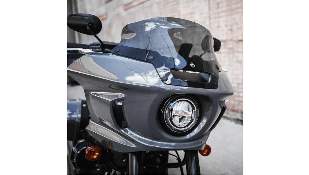 KLOCK WERKS - Flare Dark Smoke Windshields / FXLRST - Windshields - MetalCore Harley Supply