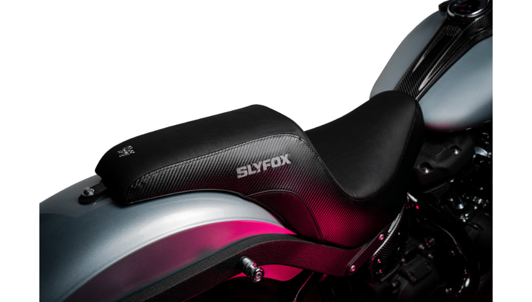 SLYFOX - Drifter Seat / '18 - '24 Lowrider Softail - Seats - MetalCore Harley Supply