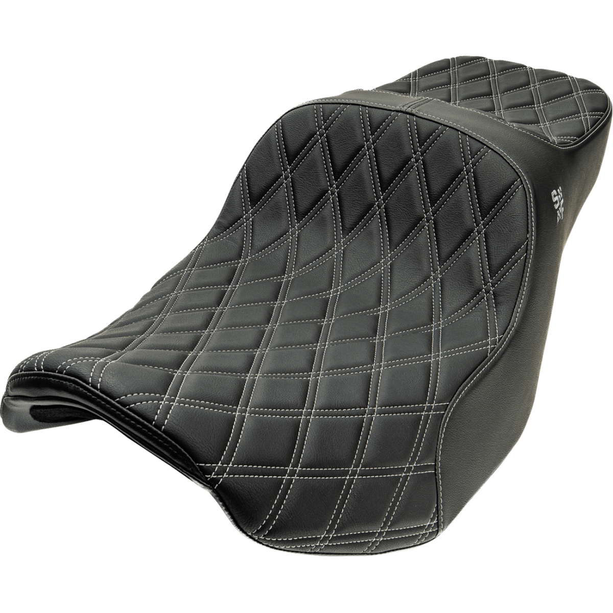 SLYFOX - Chariot 2-Up Seat - Silver Diamond '24-'26 - Seats - MetalCore Harley Supply