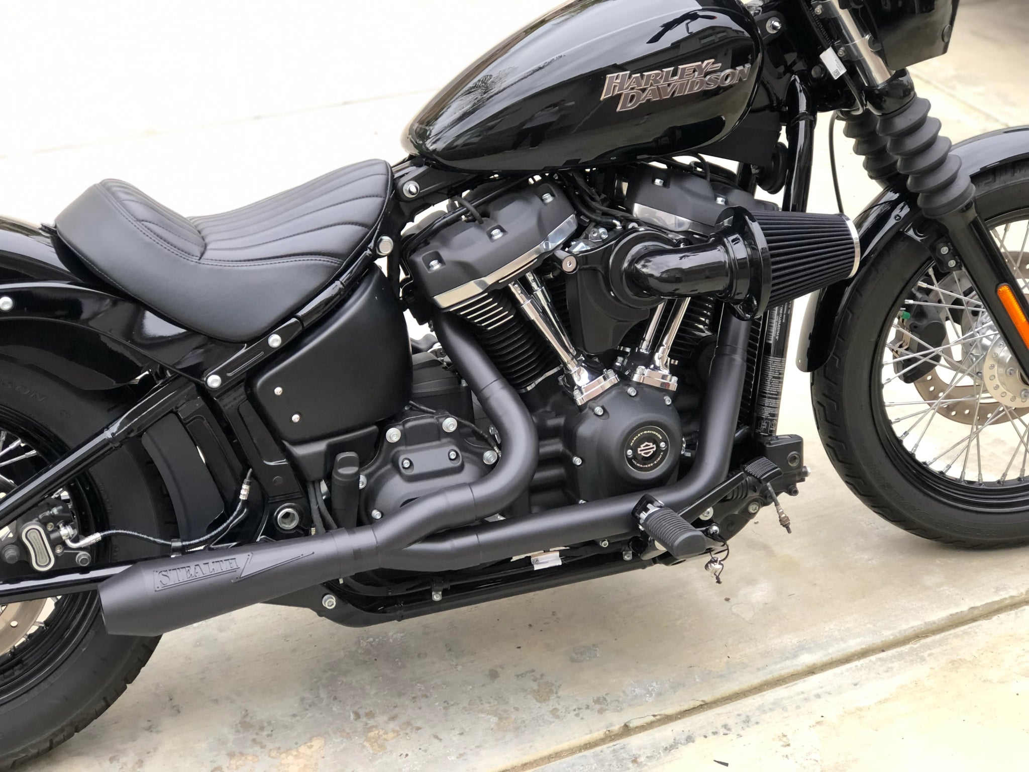 STEALTH PIPES-HD 2 into 1 High Performance / '17-'23 M8 | ST-Exhaust - 2 into 1-MetalCore Harley Supply