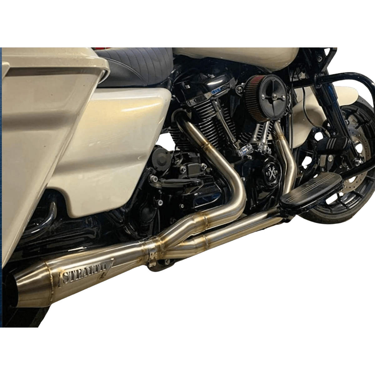 Stealth Pipes – HD 2 into 1 High Performance Bagger