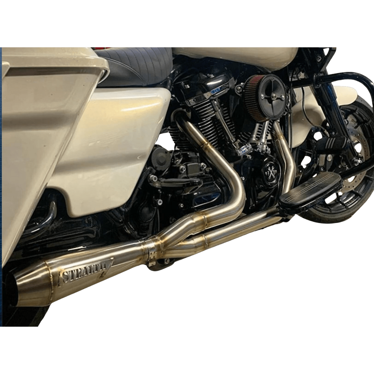 STEALTH PIPES-HD 2 into 1 High Performance / '17-'23 M8 Bagger-Exhaust - 2 into 1-MetalCore Harley Supply