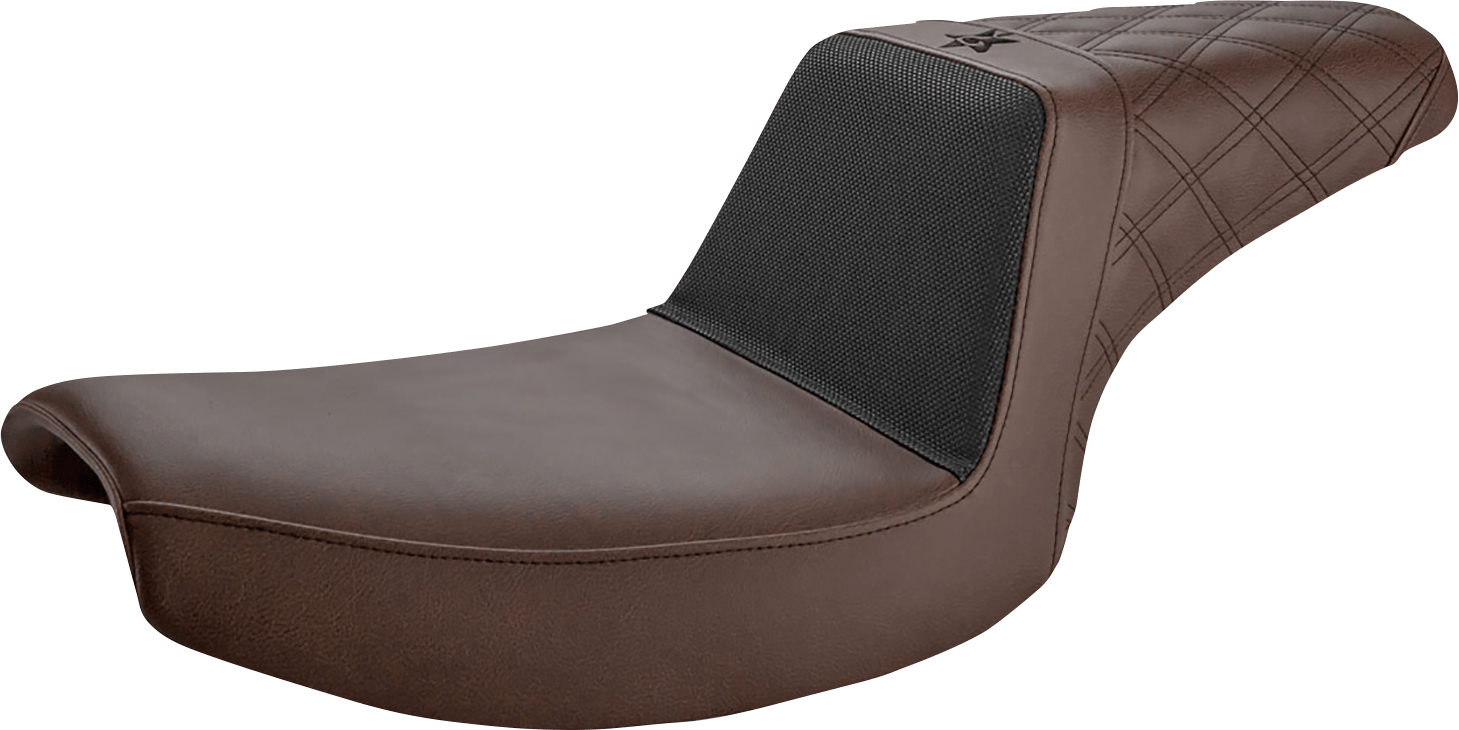 SADDLEMEN-Unknown Industries Performance Gripper Seats / '96-'17 Dyna-Seats-MetalCore Harley Supply